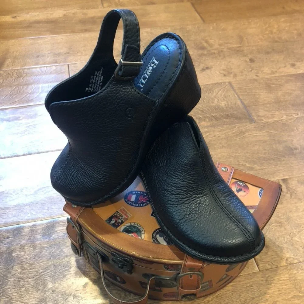 Born Back Strap Black Clog size 7